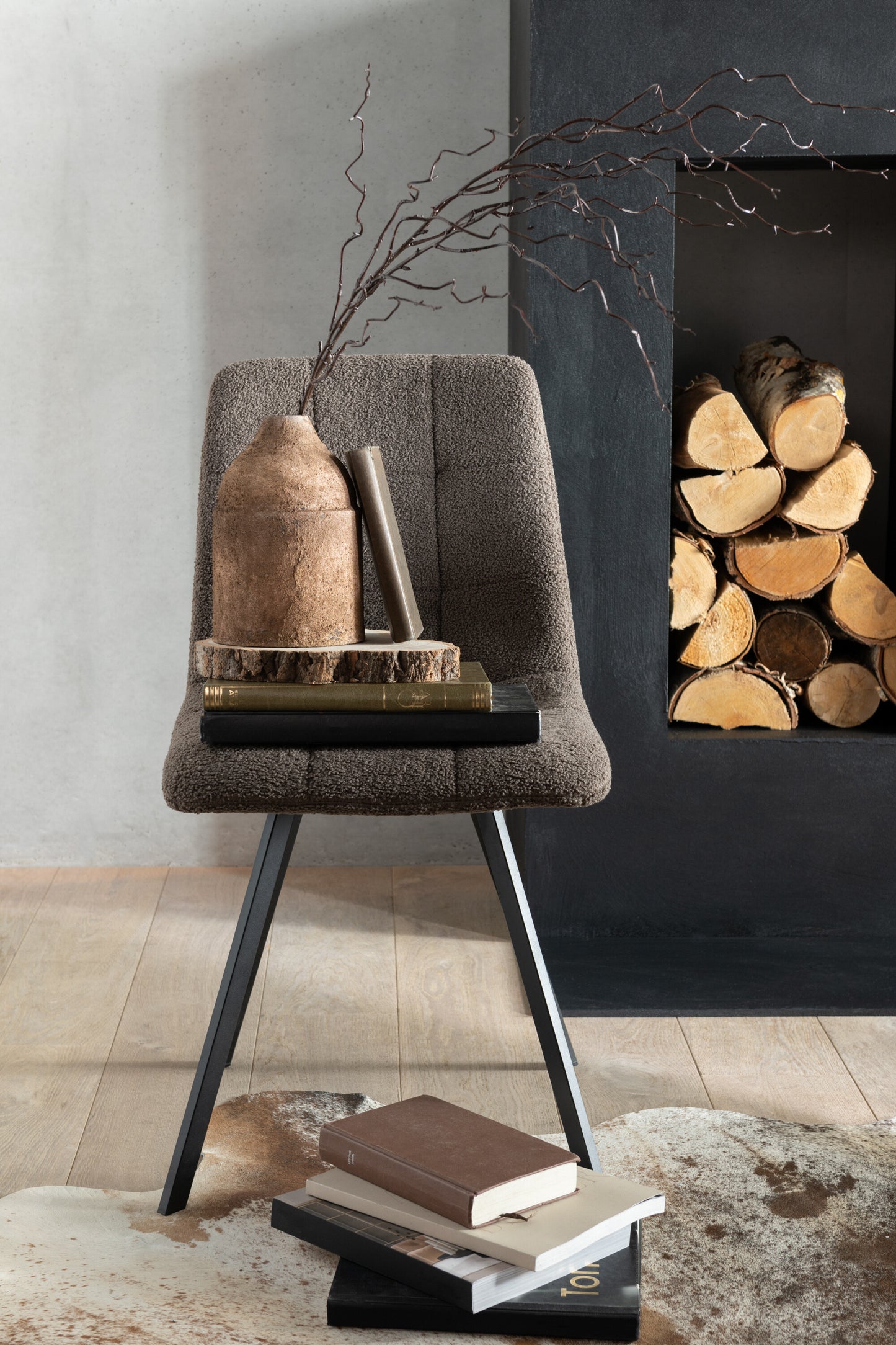 Jarrón Effy Rugoso Metal Marron