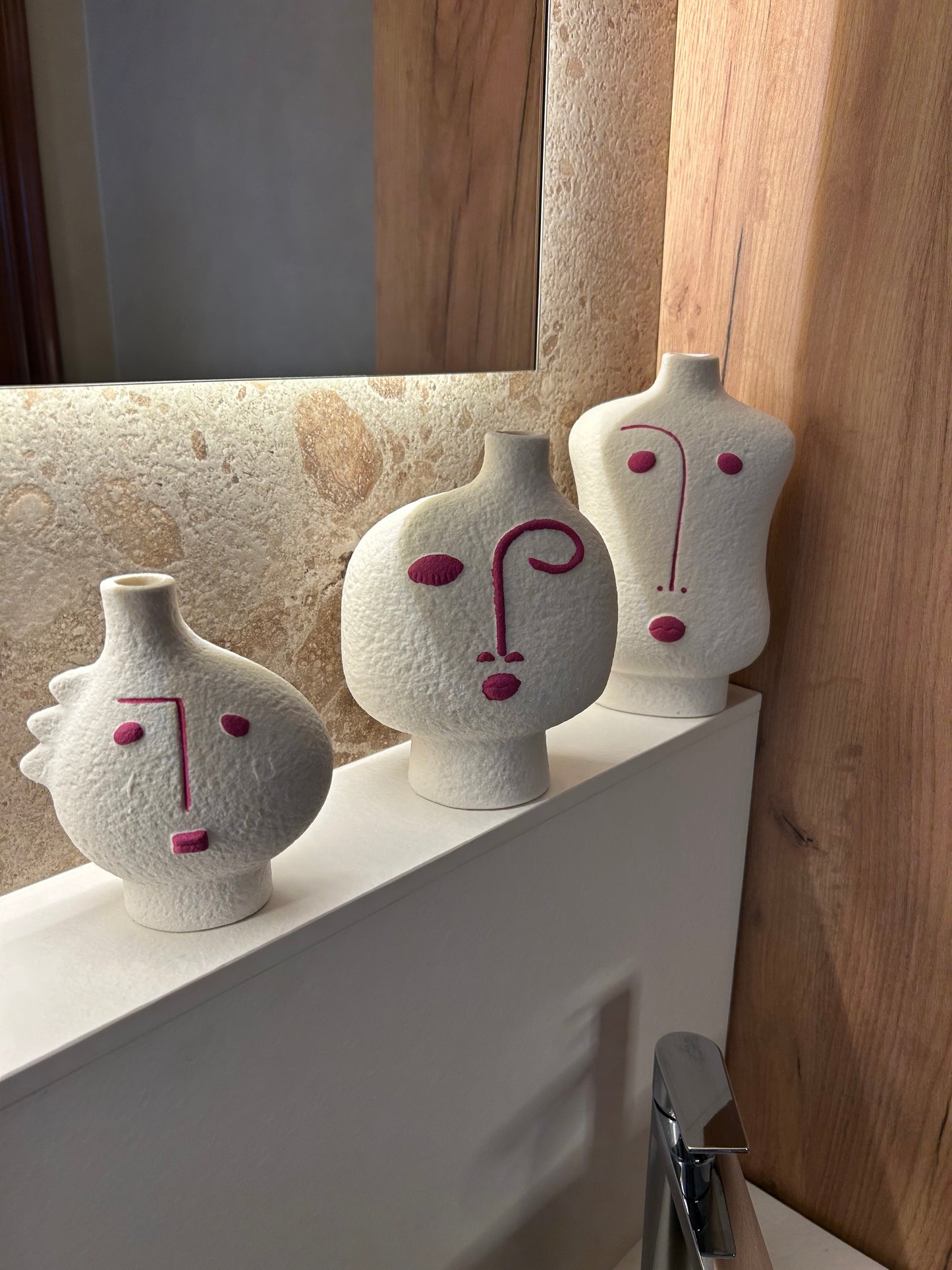 Juego De 3 Jarrones Cara Abstracto Porcelana Fucsia/Blanco