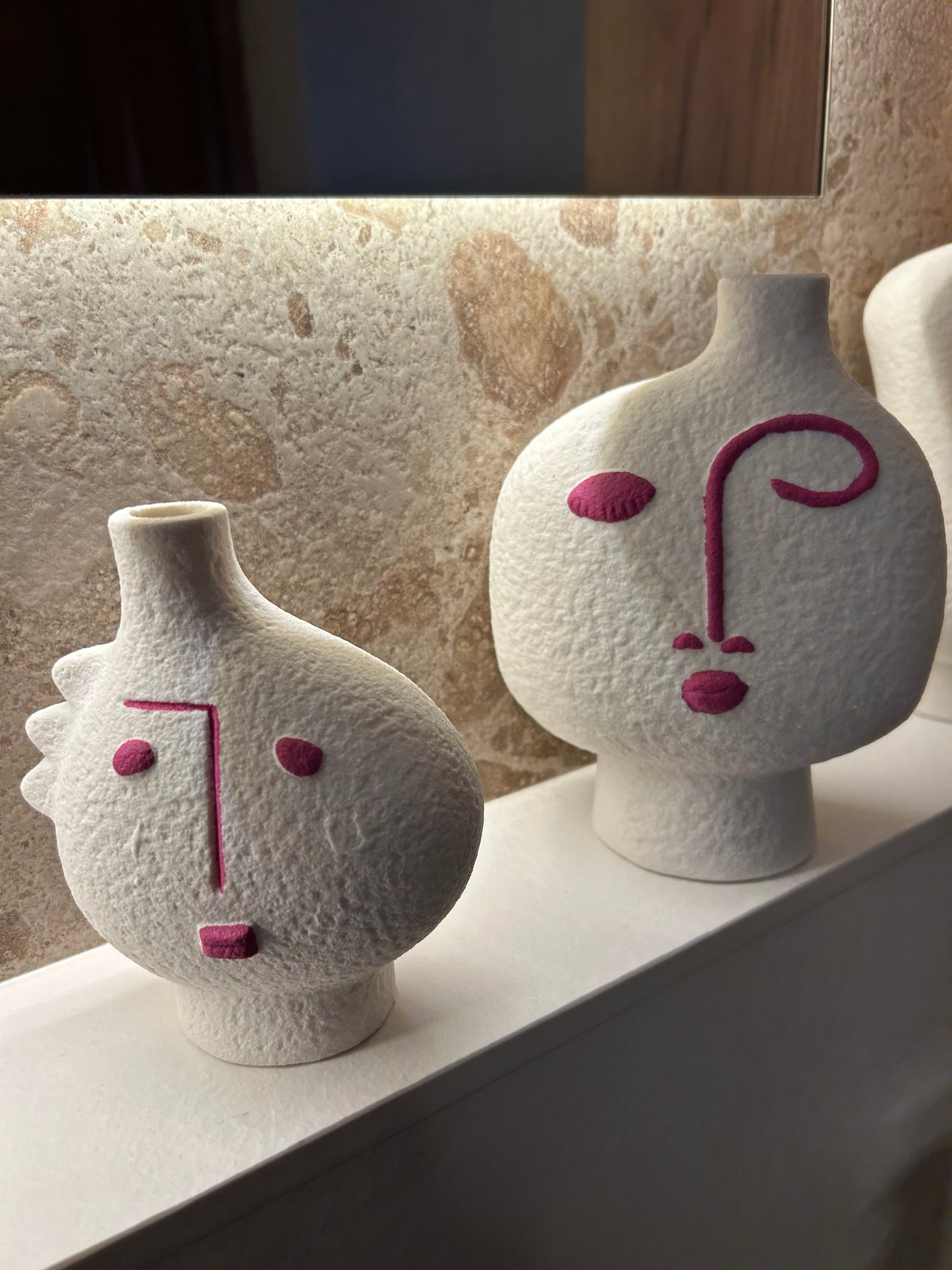 Juego De 3 Jarrones Cara Abstracto Porcelana Fucsia/Blanco