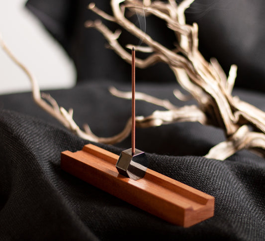 Incensario Paramita Hexágono Negro