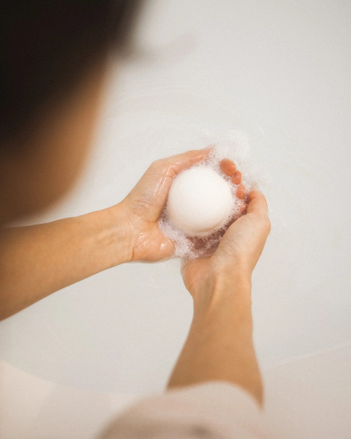 La caja maravillosa ( VELA + BOMBA DE DUCHA)