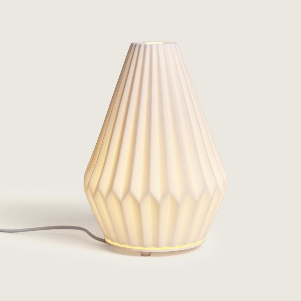 DIFUSOR ELÉCTRICO CONE- Poussière d'Ambre (vainilla)