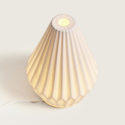 DIFUSOR ELÉCTRICO CONE- Poussière d'Ambre (vainilla)